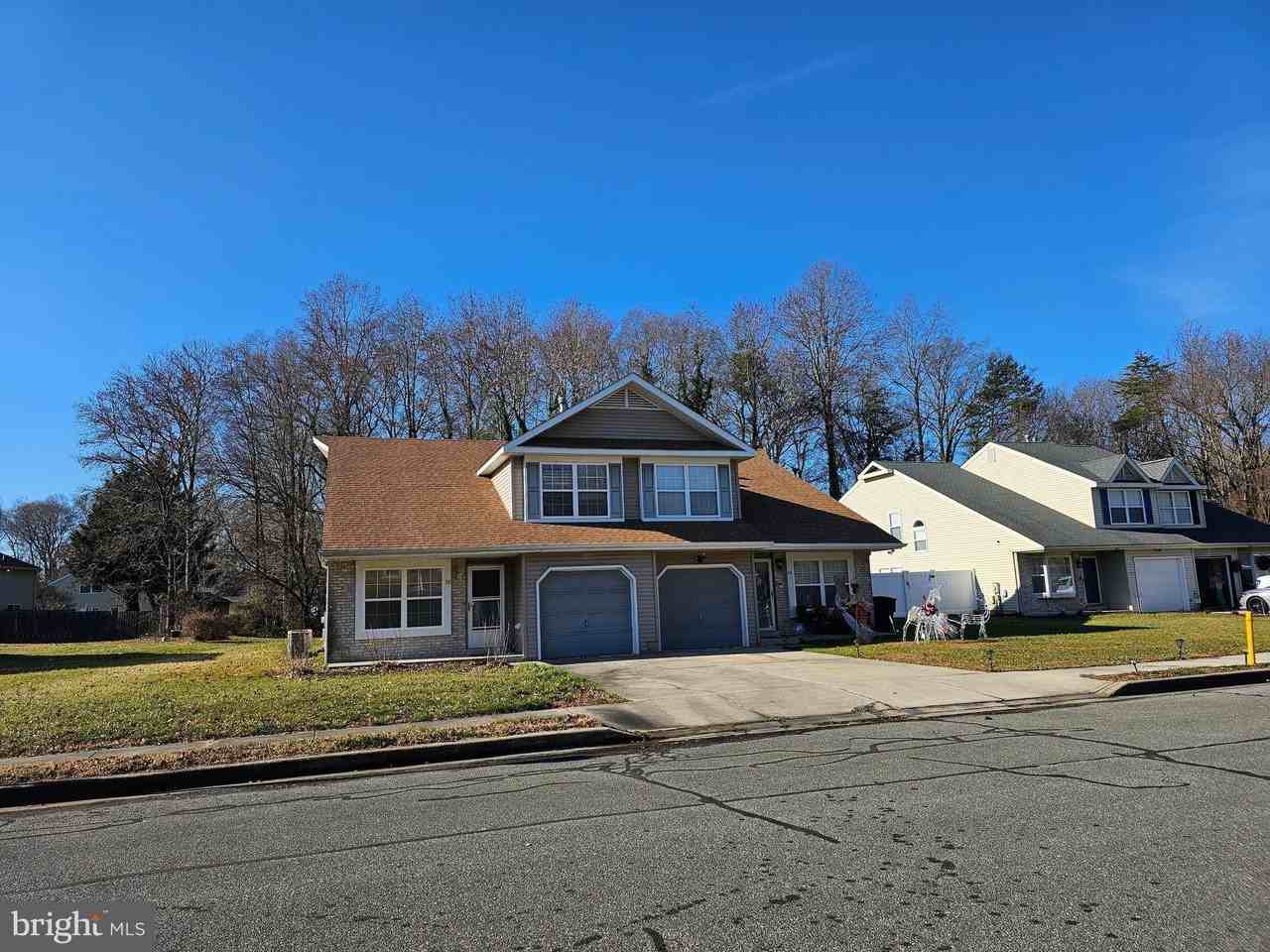 38 Heatherfield Way - Photo 2 of 37