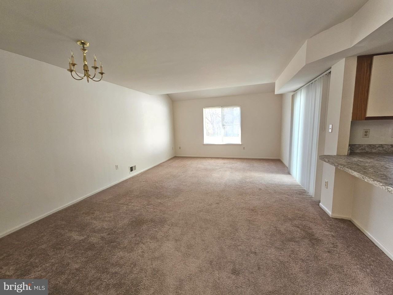 38 Heatherfield Way - Photo 7 of 35