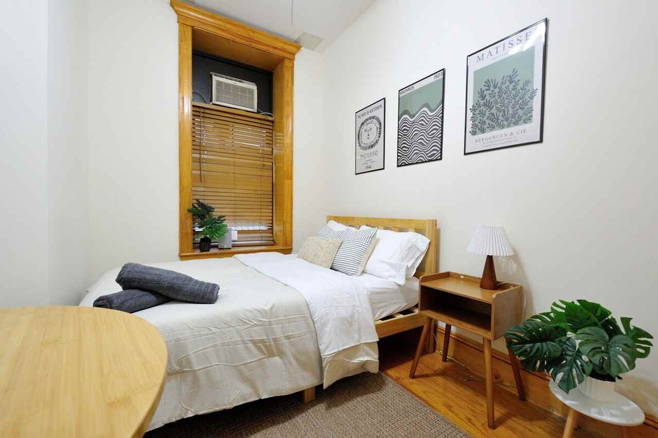 301 E 63rd St #1323987P - Photo 2 of 17