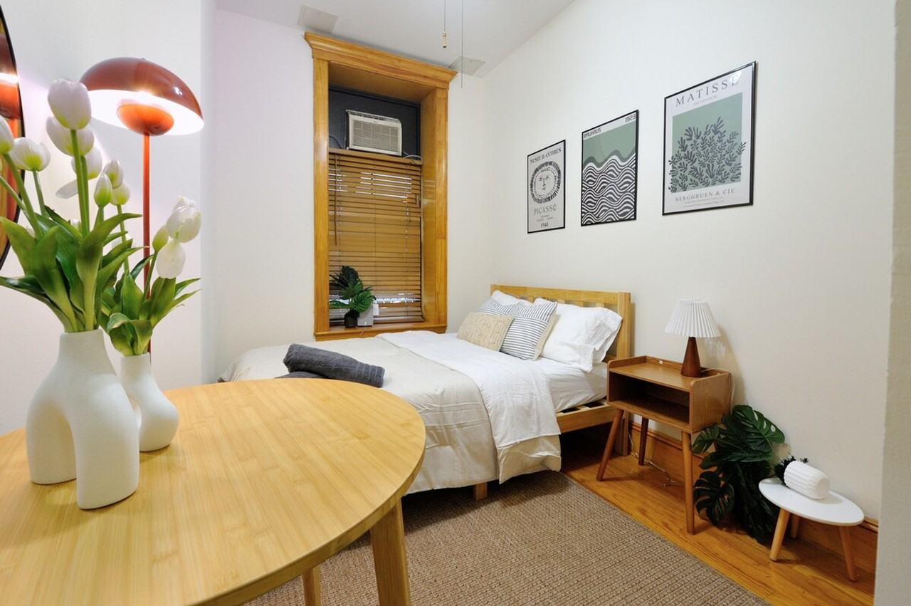 301 E 63rd St #1323987P - Photo 6 of 14