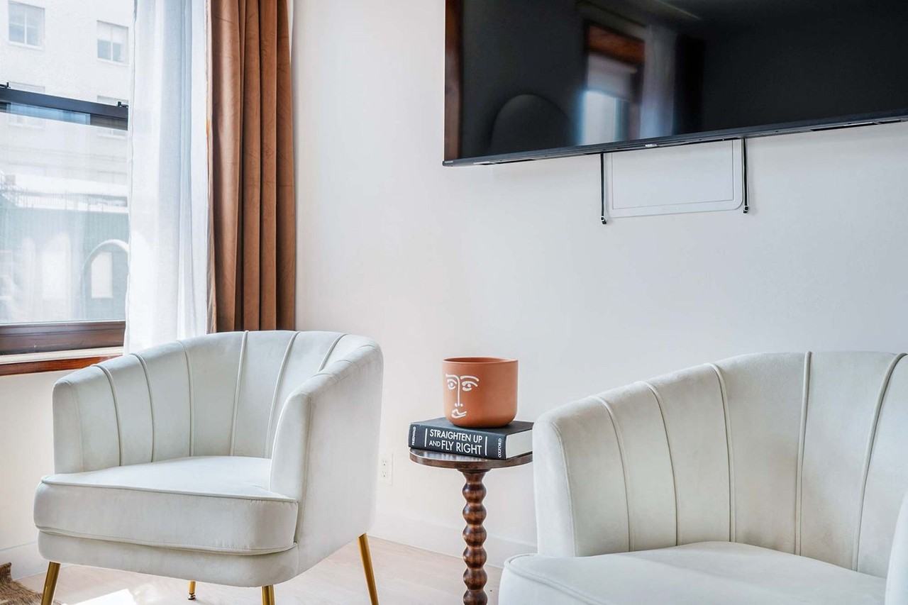 335 E 22nd St #1375250P - Photo 2 of 15