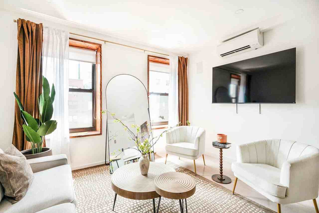 335 E 22nd St #1375250P - Photo 3 of 15