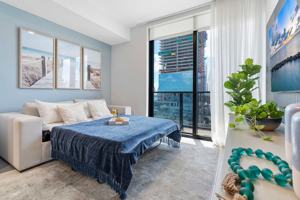 featured image of 398 Ne 5th St