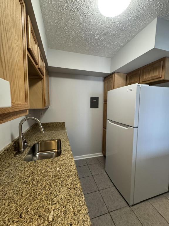 3893 Bennett Rd Apt 8 - Photo 2 of 9