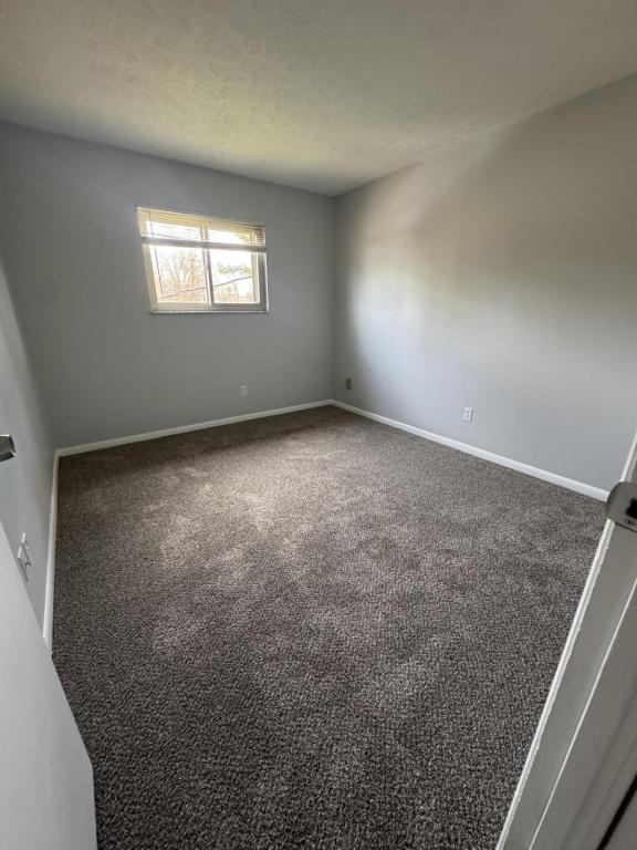 3893 Bennett Rd Apt 8 - Photo 7 of 9