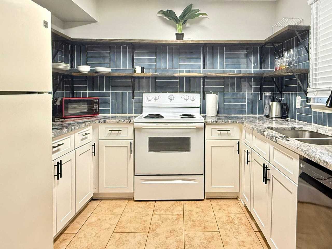 1275 Sweet Pine Dr #1299353P - Photo 3 of 21