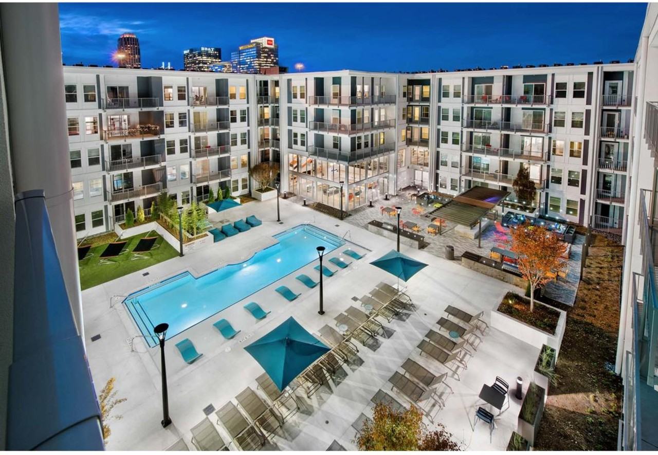 1270 Spring St Nw #1332029P - Photo 6 of 7