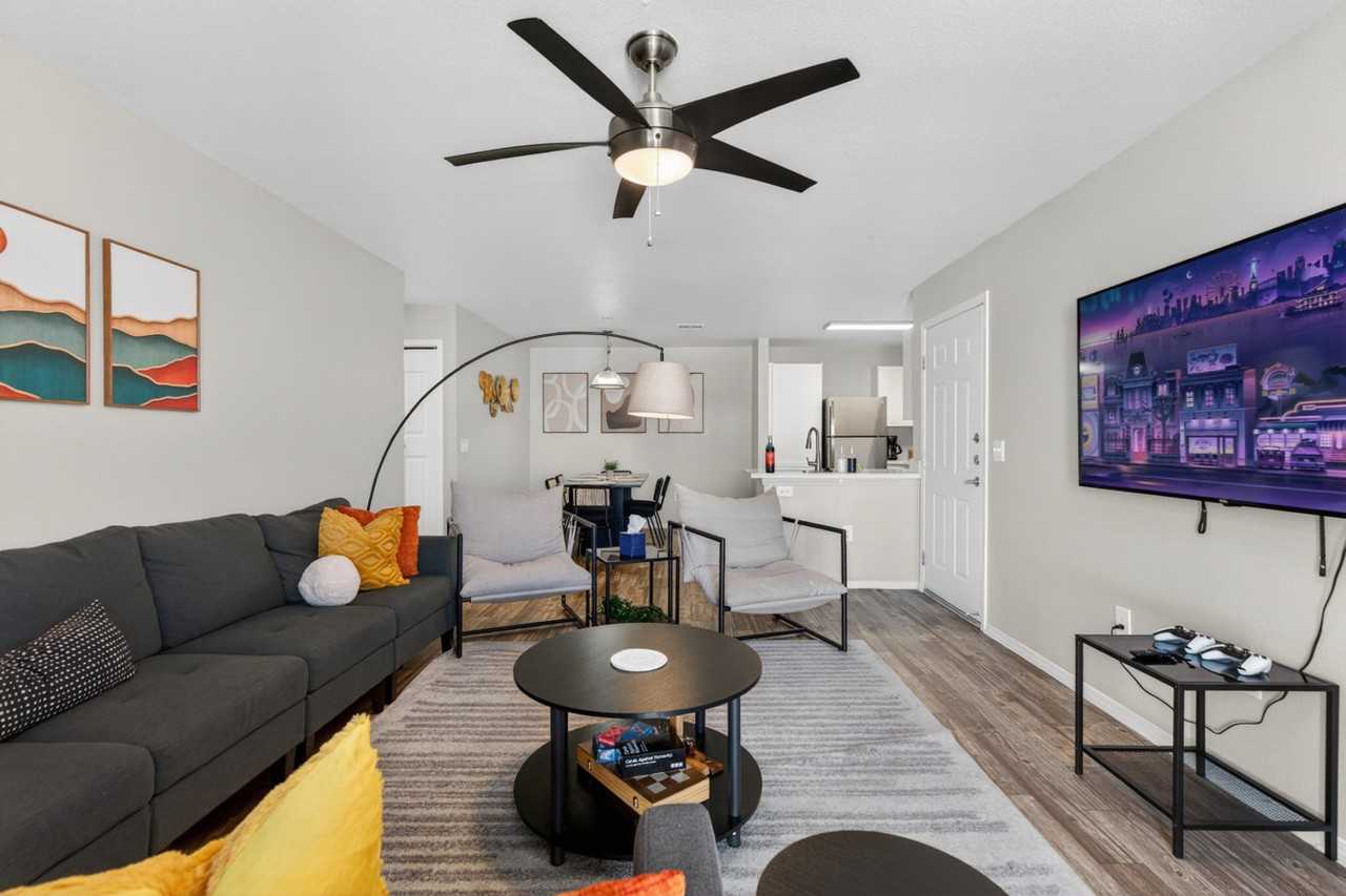 15164 N 140th Dr #1374263P - Photo 7 of 40