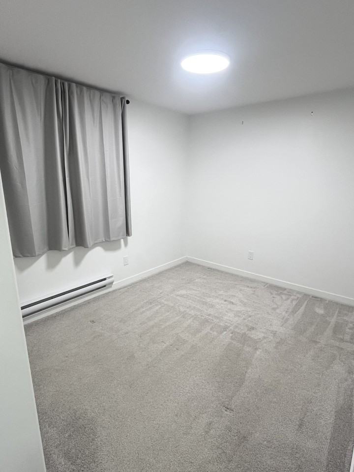 3226 Copeland Rd - Photo 2 of 17