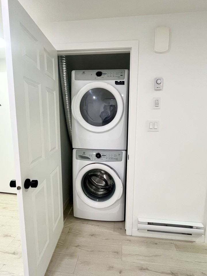 3226 Copeland Rd - Photo 3 of 17