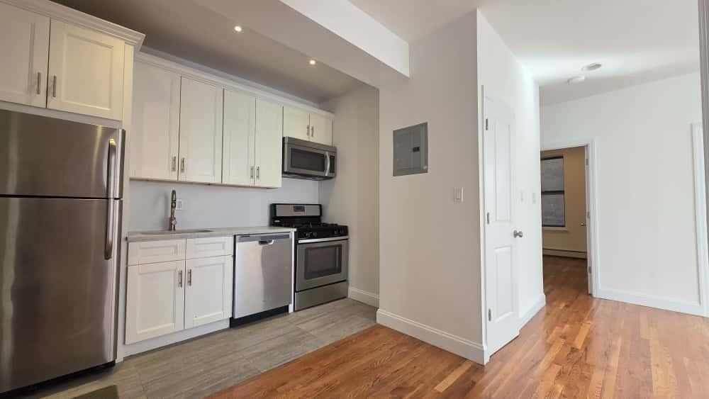 2245 Adam Clayton Powell Junior Boulevard #4E - Photo 3 of 13