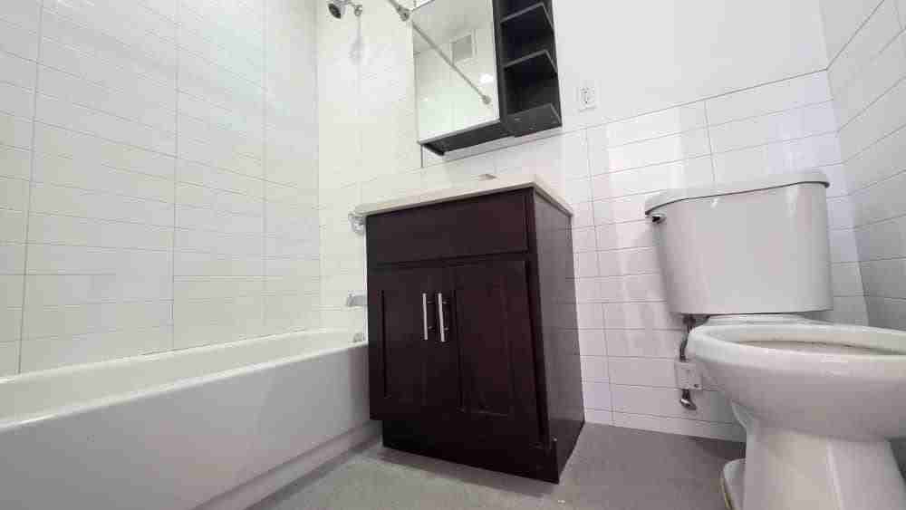 2245 Adam Clayton Powell Junior Boulevard #4E - Photo 7 of 13