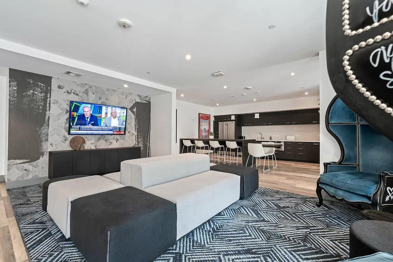 5875 Interceptor St - Photo 6 of 22