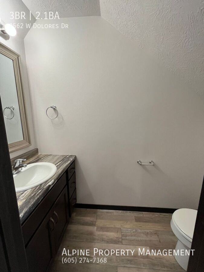 9562 W Dolores Dr - Photo 6 of 26