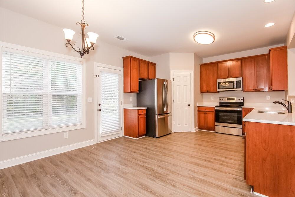 165 Spring Cir - Photo 6 of 16