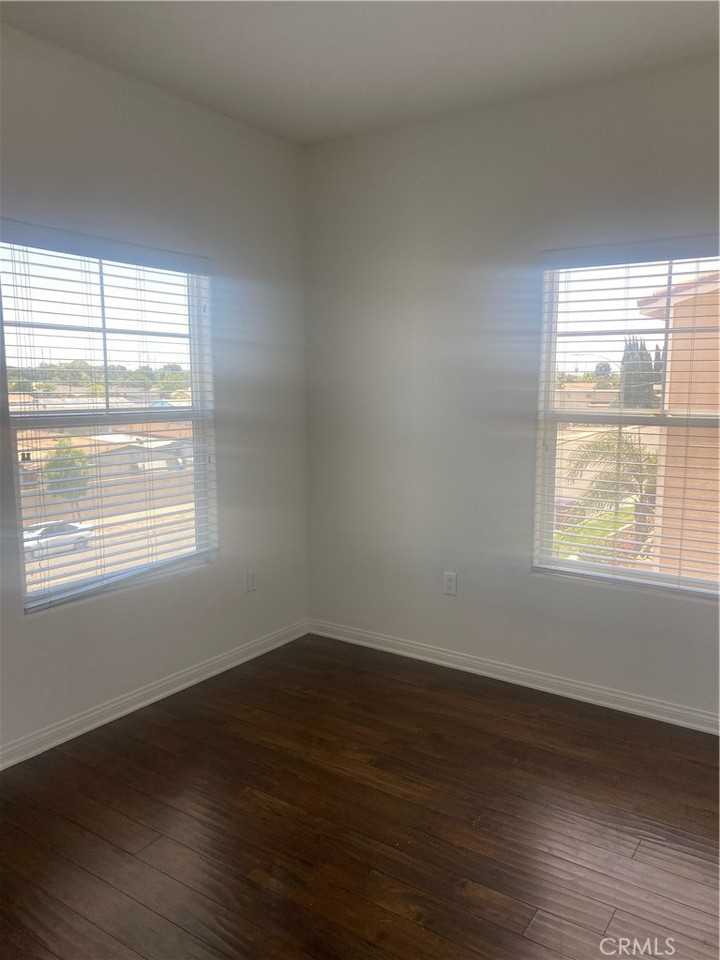 121 S Dale Ave #121-112 - Photo 7 of 15