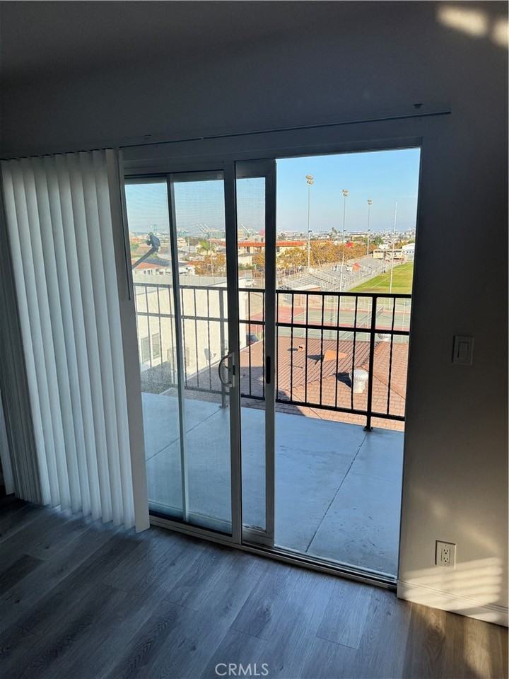 1221 S Meyler St #1221 - Photo 2 of 16