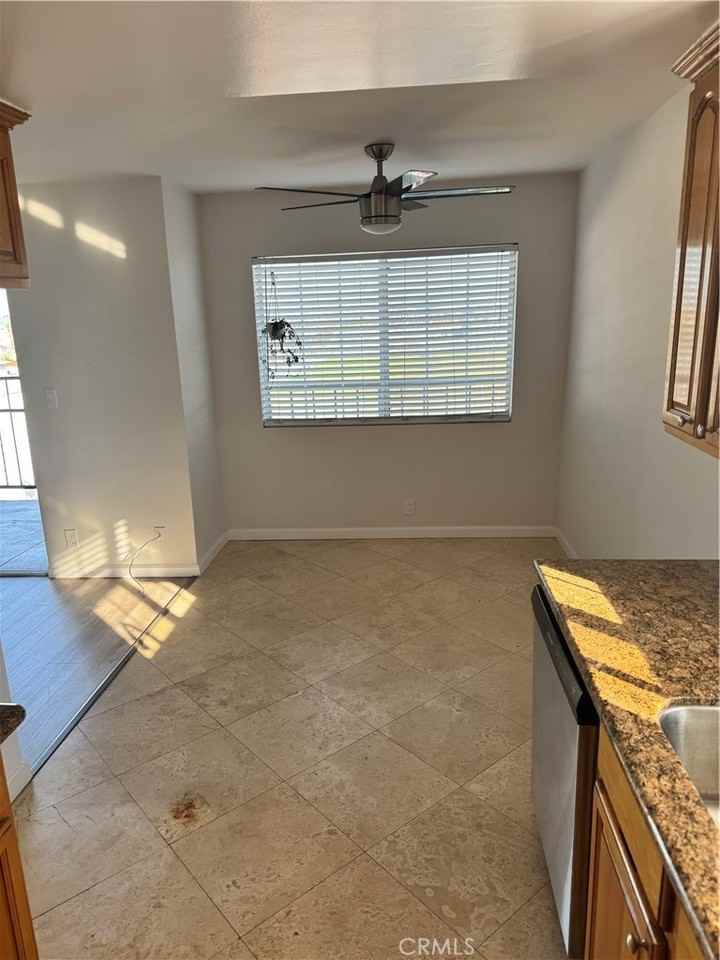 1221 S Meyler St #1221 - Photo 4 of 16