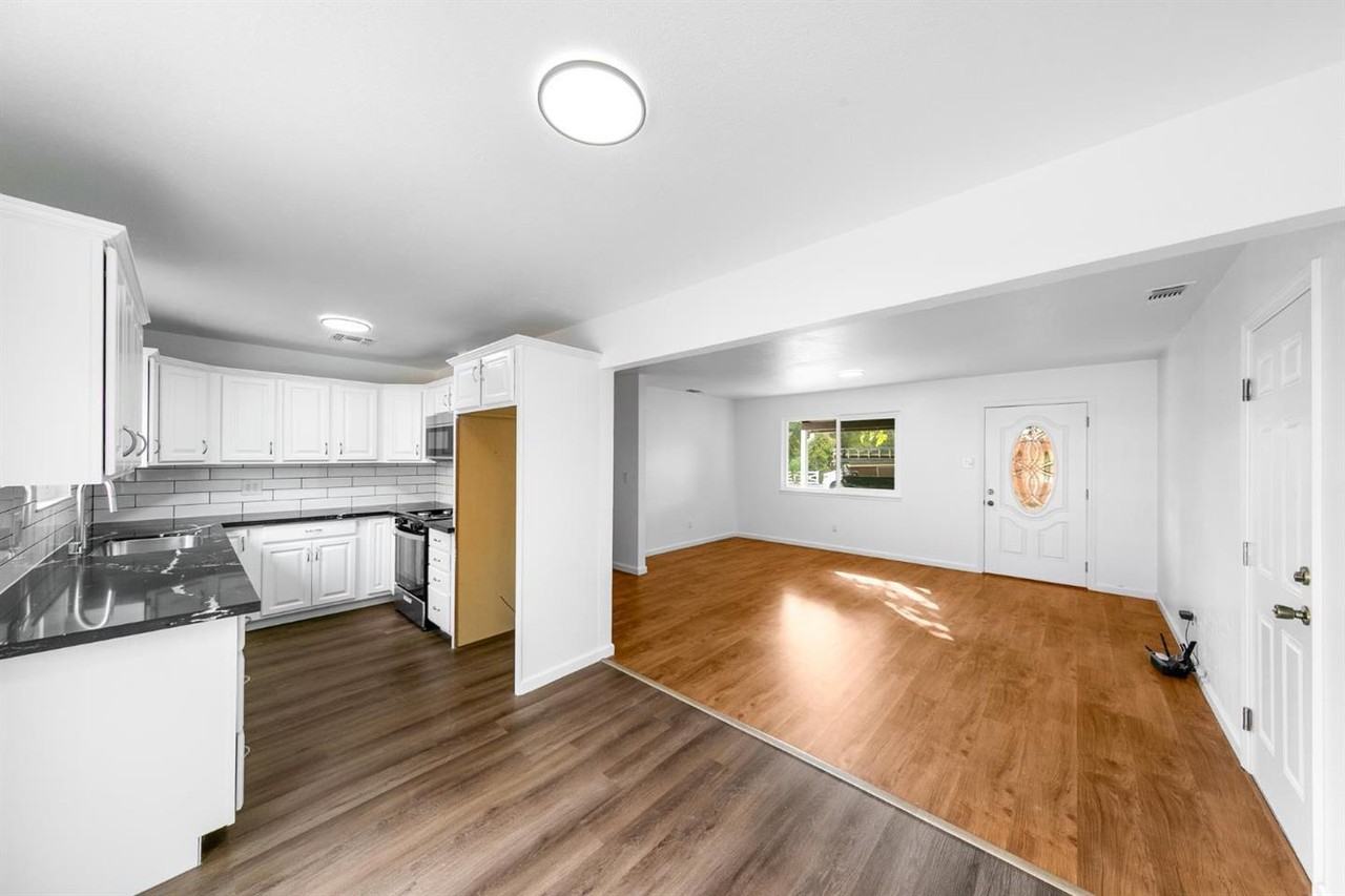 7748 Wachtel Way #7748 - Photo 4 of 16