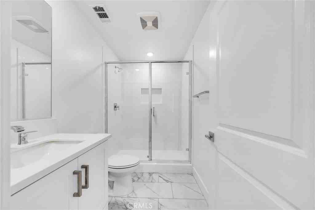 241 Culture #241 - Photo 7 of 40