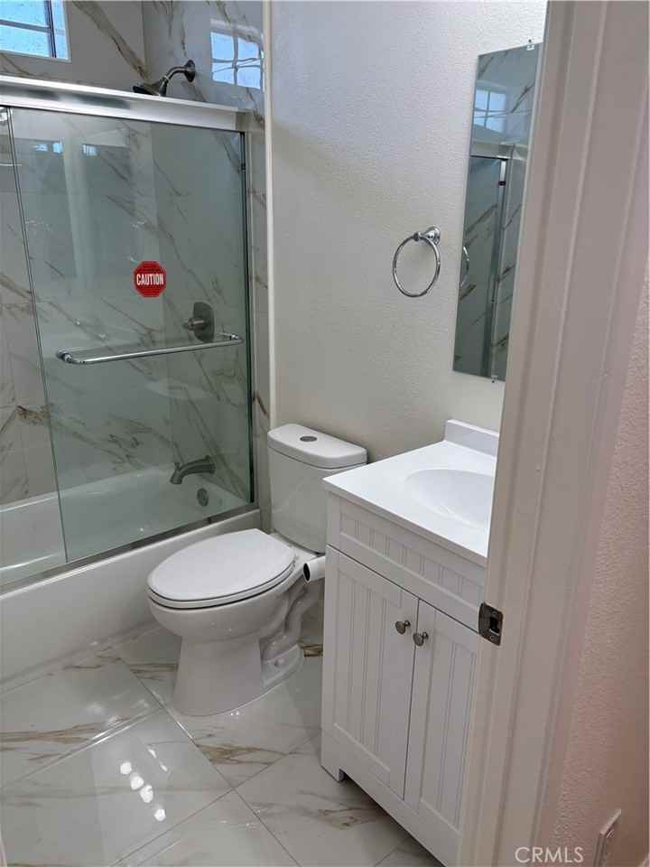 1229 W 223rd St #1229