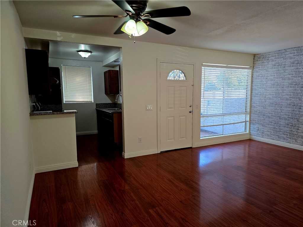 20821 E Calora St #20821E1 - Photo 7 of 8