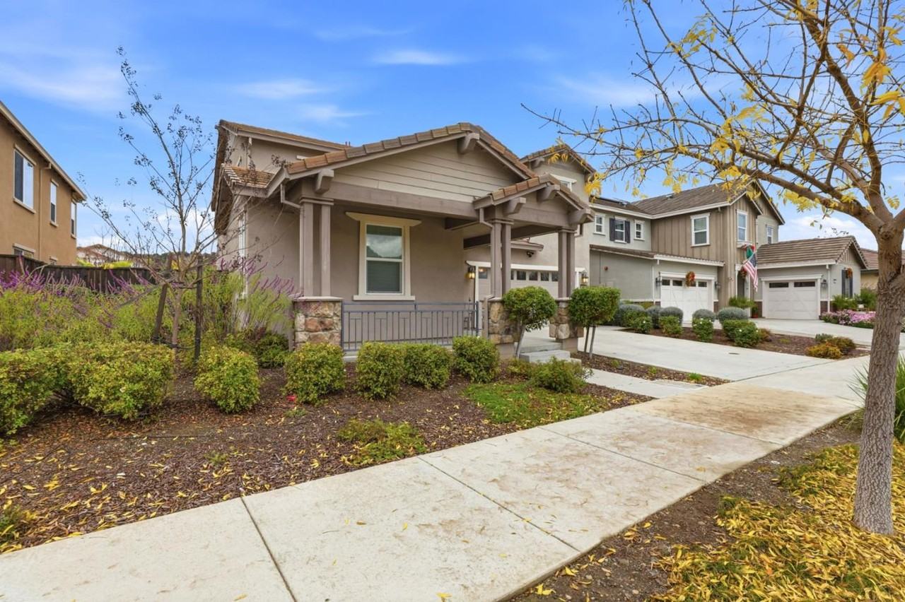 2631 Grassland Way #2631 - Photo 2 of 45