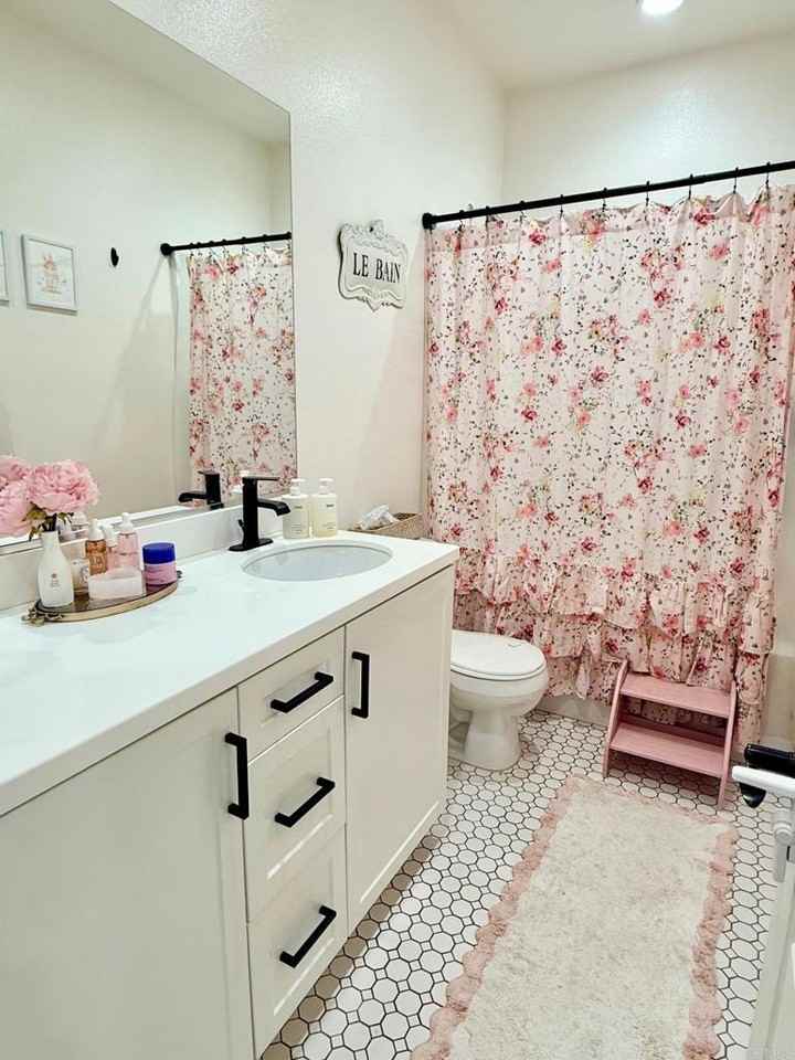 1935 Avenida Citron #1935-113 - Photo 3 of 16