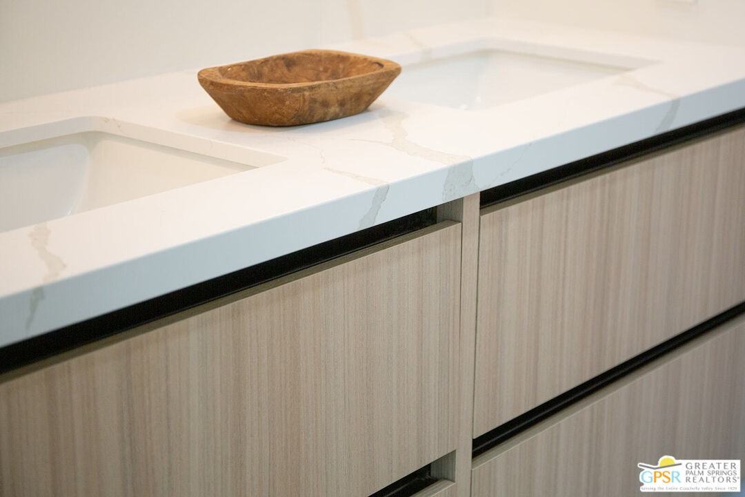 48940 Desert Flower Dr #48940 - Photo 6 of 31