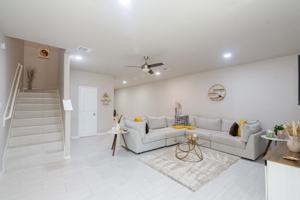 featured image of 110 Turner St #B