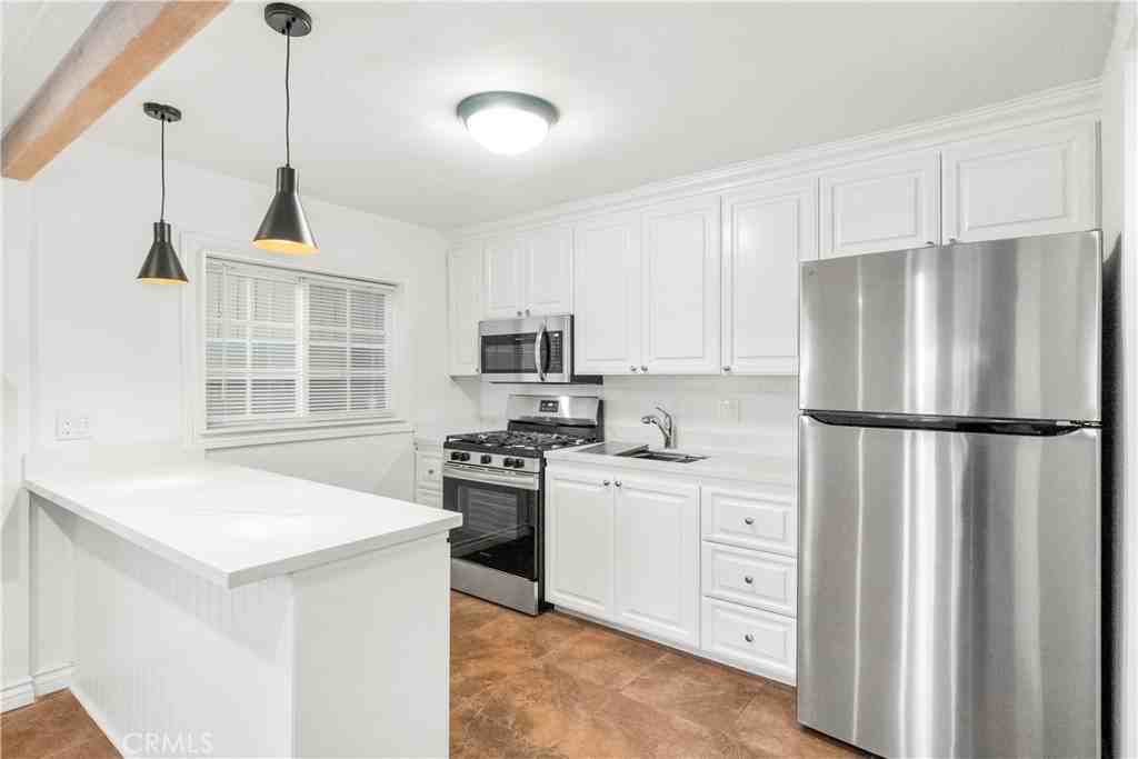 274 Cliff Dr #274-3 - Photo 3 of 14