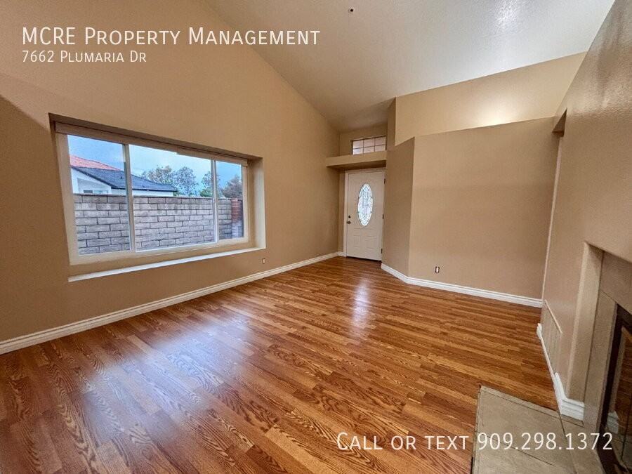 7662 Plumaria Dr - Photo 6 of 21