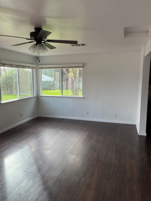 1896 Barnett Way - Photo 7 of 20