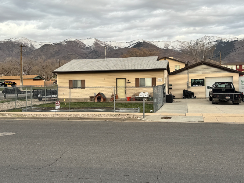 294 Nw - Photo 2 of 18