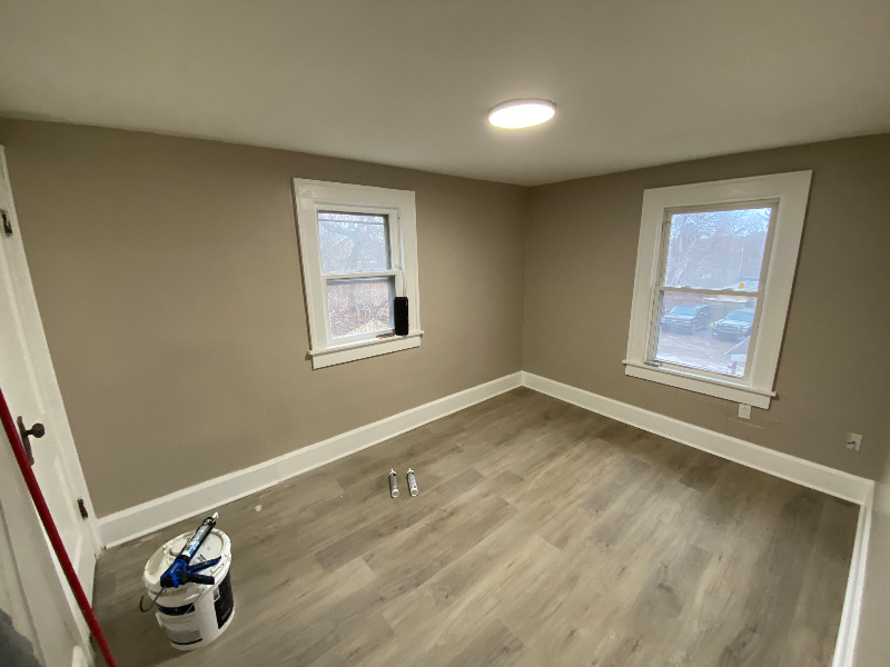 185 Rowland Ave #187 - Photo 3 of 4