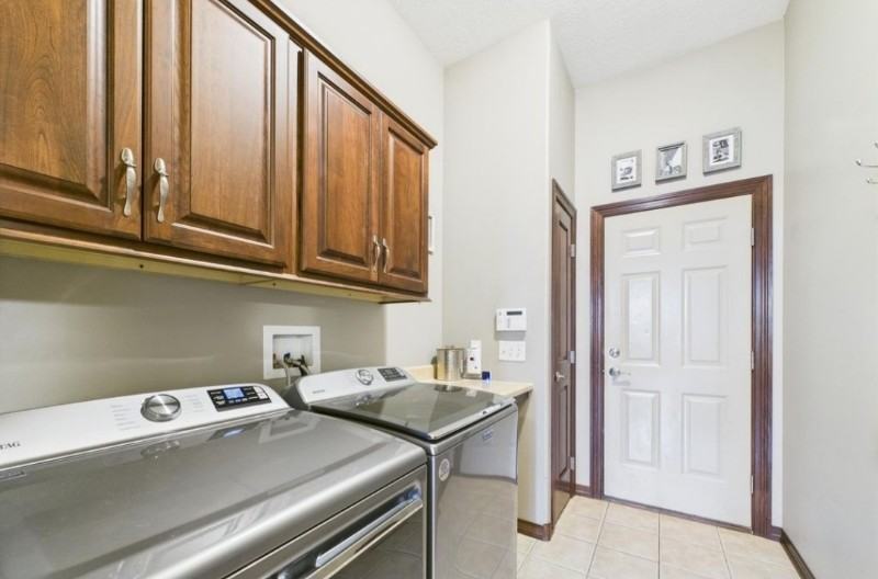 8113 S Copper Ridge Rd - Photo 2 of 7