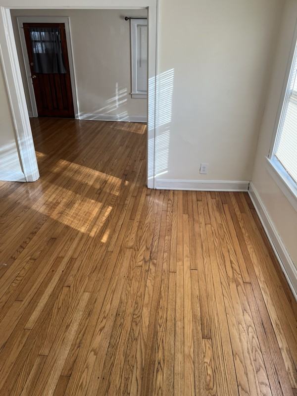 8512 Woodland Ave - Photo 7 of 14