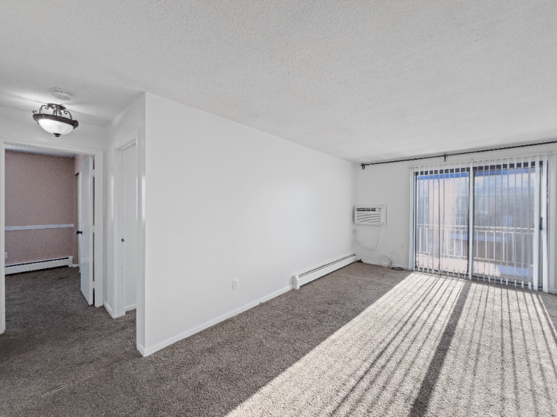 274 E Haverhill St #18 - Photo 2 of 6