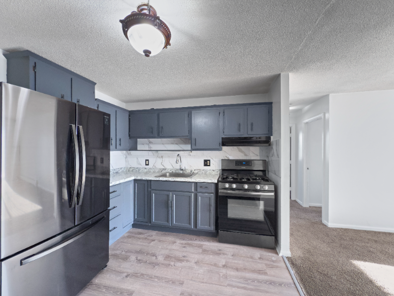 274 E Haverhill St #18 - Photo 3 of 6