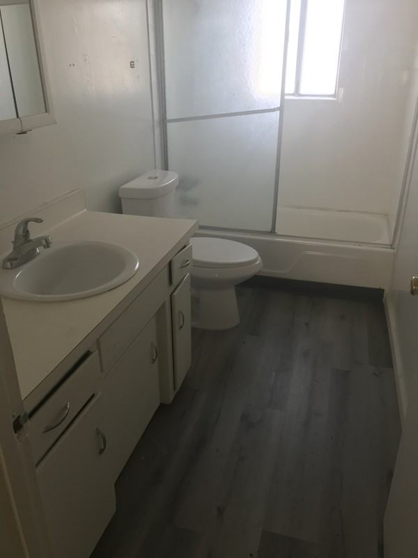 16395 Village Dr #E - Photo 4 of 8