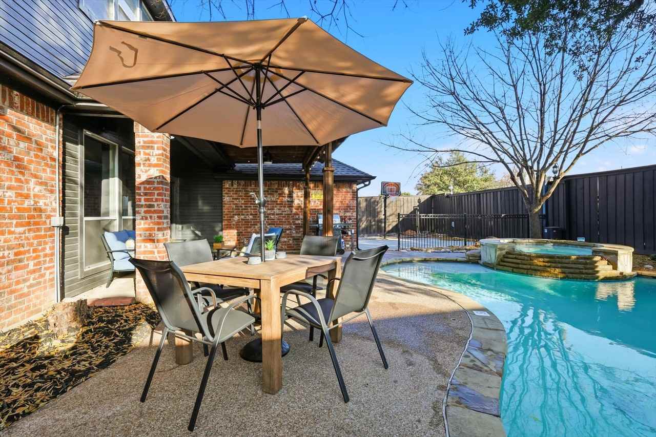 2008 Vista Dr #NA - Photo 2 of 50