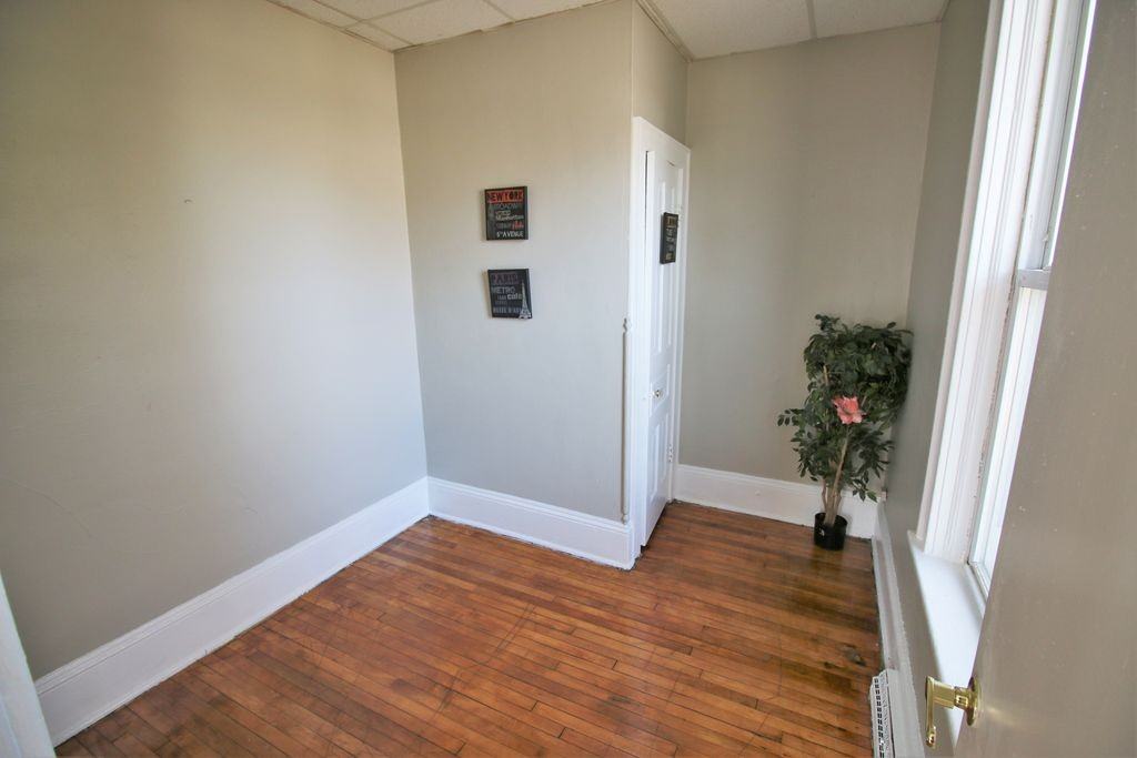 1500 W Dakota St #2 - Photo 2 of 18