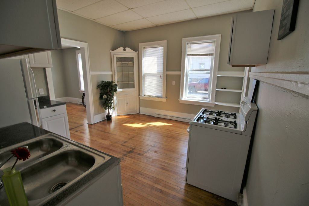 1500 W Dakota St #2 - Photo 6 of 18