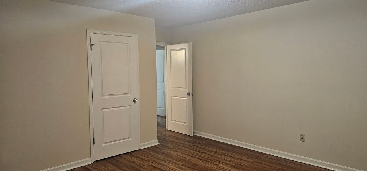 5101 N Moore Ln Apt A - Photo 6 of 20