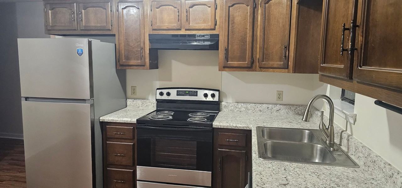 5101 N Moore Ln Apt A - Photo 4 of 20