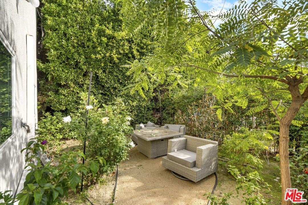 12233 Killion St - Photo 5 of 6