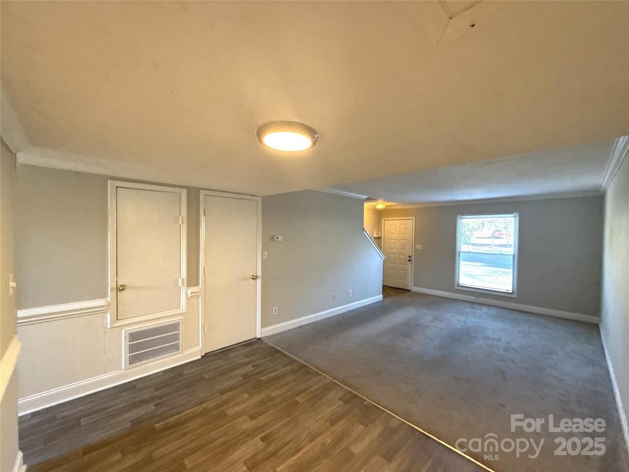 7906 Oak Meadow Ct Apt 29 #29 - Photo 3 of 15