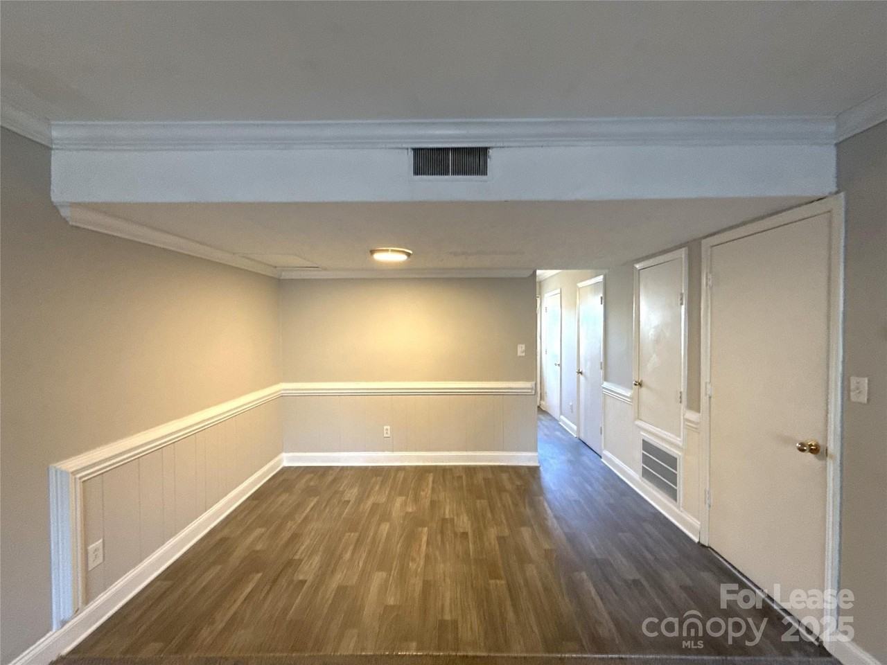 7906 Oak Meadow Ct Apt 29 #29 - Photo 6 of 15