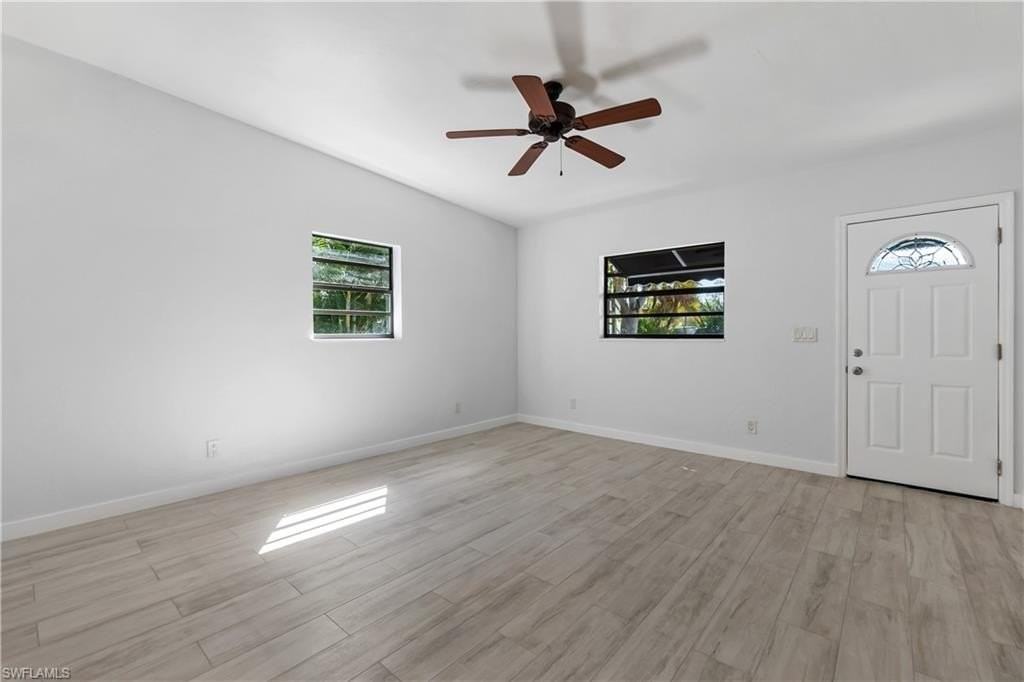 3275 Cottage Grove Ave - Photo 7 of 25