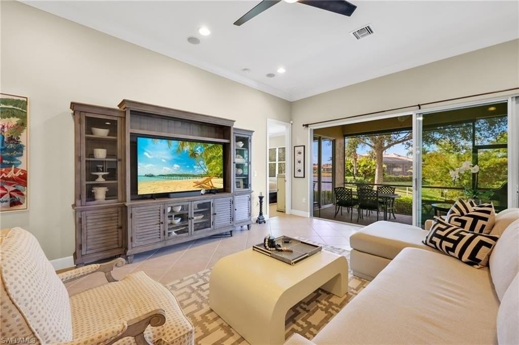 17600 Old Harmony Dr - Photo 4 of 33